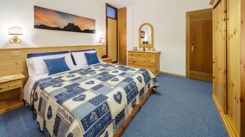 Hotel Roma Сан Вито ди Кадоре Стая снимка